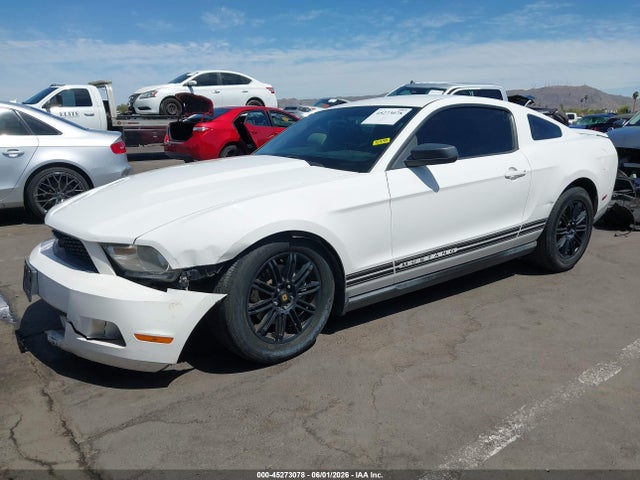 Продажа на аукционе авто 2012 Ford Mustang V6, vin: 1ZVBP8AMXC5283774, номер лота: 45273078