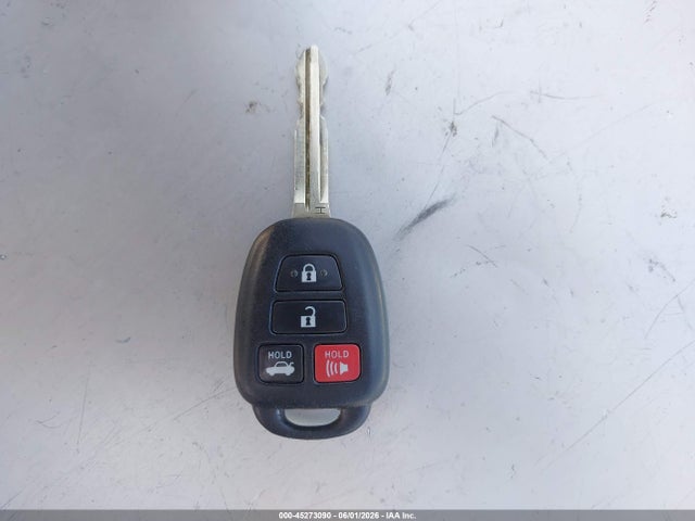 5YFBURHE6HP590904 Toyota COROLLA LE