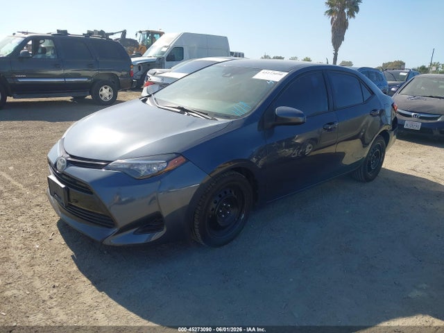 5YFBURHE6HP590904 Toyota COROLLA LE