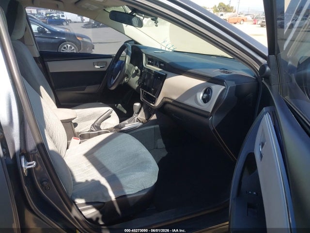 5YFBURHE6HP590904 Toyota COROLLA LE