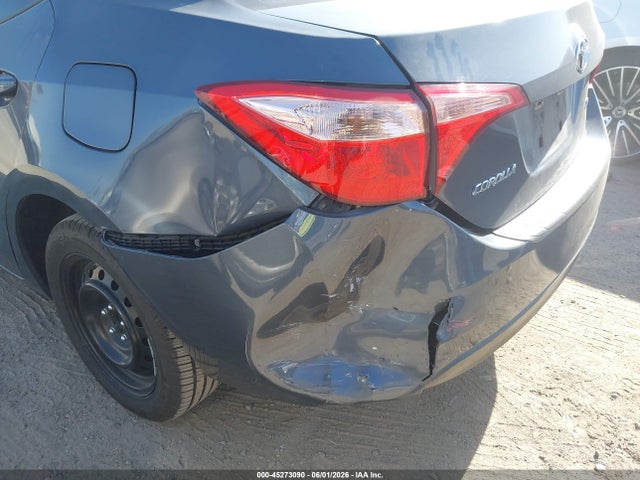 5YFBURHE6HP590904 Toyota COROLLA LE