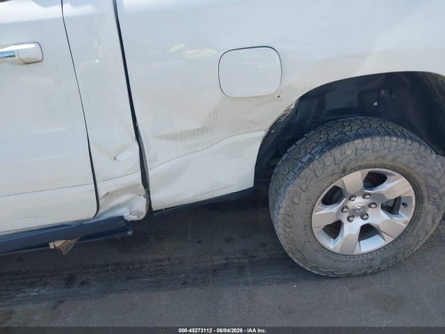 Продаж на аукціоні авто 2019 Ram 1500 Big Horn/lone Star  4x4 6'4 Box, vin: 1C6SRFMT2KN667624, номер лоту: 45273112
