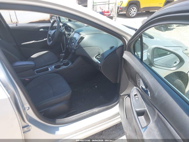 2017 Chevrolet Cruze Lt Auto მანქანა იყიდება აუქციონზე, vin: 1G1BE5SM5H7210306, აუქციონის ნომერი: 45273188