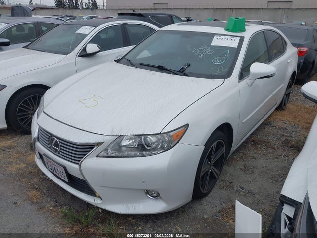 Lexus ES 350 2015 JTHBK1GG9F2174625 Image 2
