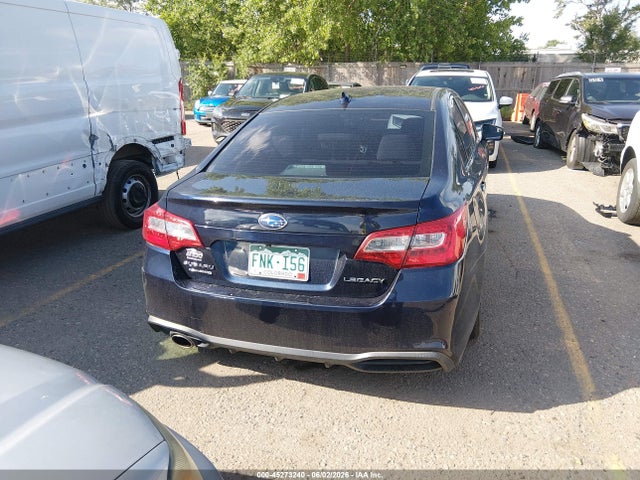 45273240 :رقم المزاد ، 4S3BNAF6XJ3045779 vin ، 2018 Subaru Legacy 2.5i Premium مزاد بيع