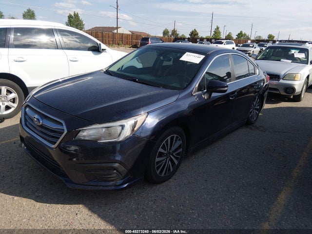 45273240 :رقم المزاد ، 4S3BNAF6XJ3045779 vin ، 2018 Subaru Legacy 2.5i Premium مزاد بيع