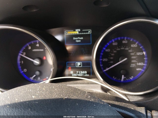 45273240 :رقم المزاد ، 4S3BNAF6XJ3045779 vin ، 2018 Subaru Legacy 2.5i Premium مزاد بيع
