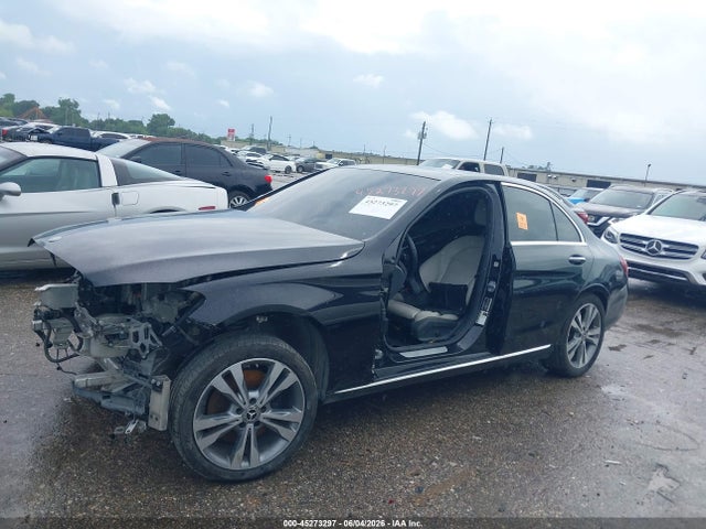 Aukcja sprzedaży 2016 Mercedes-benz C 300 4matic, vin: 55SWF4KB9GU164761, numer aukcji: 45273297