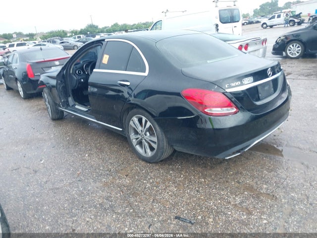 Aukcja sprzedaży 2016 Mercedes-benz C 300 4matic, vin: 55SWF4KB9GU164761, numer aukcji: 45273297