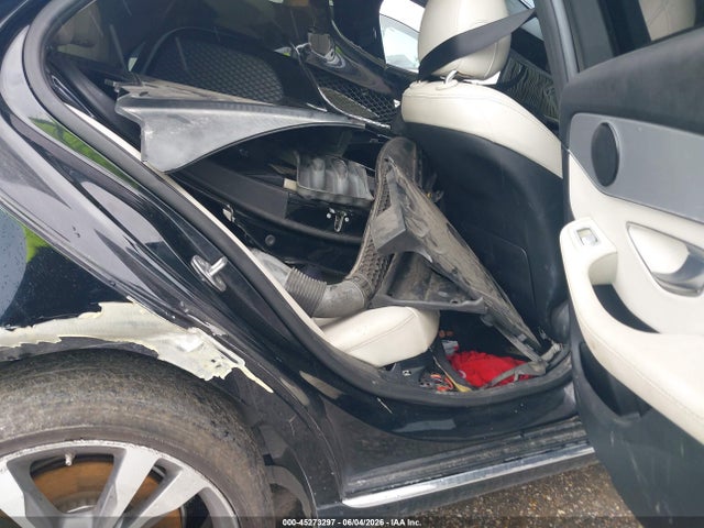 Aukcja sprzedaży 2016 Mercedes-benz C 300 4matic, vin: 55SWF4KB9GU164761, numer aukcji: 45273297