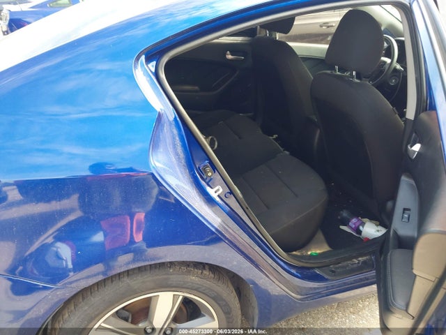 Aukcja sprzedaży 2017 Kia Forte Lx, vin: 3KPFK4A74HE114528, numer aukcji: 45273300