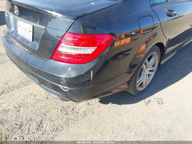 Aukcja sprzedaży 2013 Mercedes-benz C 300 Sport 4matic, vin: WDDGF8AB0DR296981, numer aukcji: 45273433