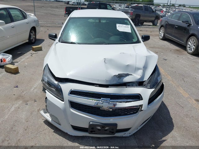 45273449 :رقم المزاد ، 1G11B5SA0DF353545 vin ، 2013 Chevrolet Malibu 1ls مزاد بيع