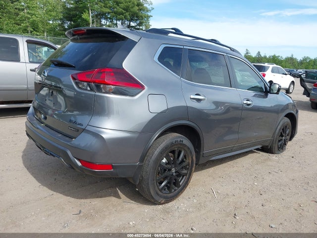 Nissan ROGUE SV 2018 5N1AT2MV1JC748507 Image 4