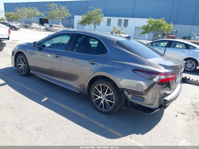 2024 Toyota Camry Se მანქანა იყიდება აუქციონზე, vin: 4T1G11AK4RU847543, აუქციონის ნომერი: 45273490
