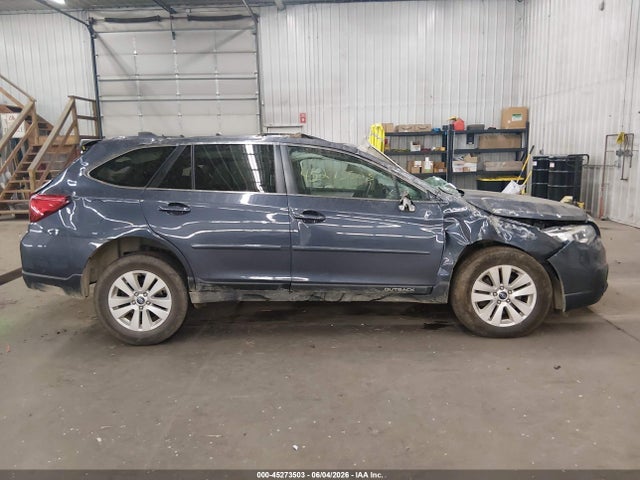 Продаж на аукціоні авто 2017 Subaru Outback 2.5i Premium, vin: 4S4BSACC1H3277261, номер лоту: 45273503