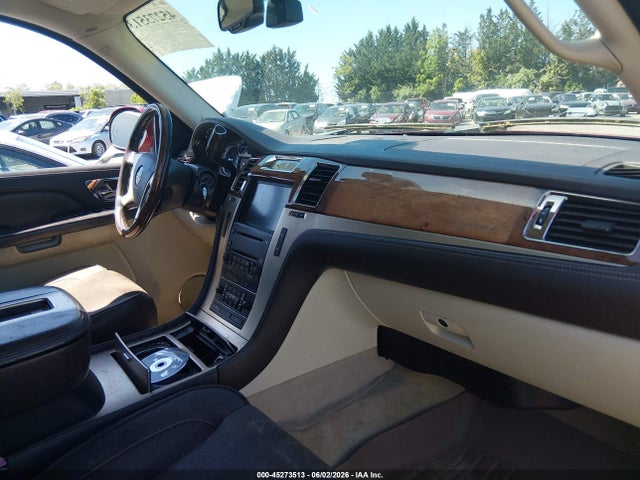 Продажа на аукционе авто 2009 Cadillac Escalade Esv Platinum Edition, vin: 1GYFK36289R148804, номер лота: 45273513