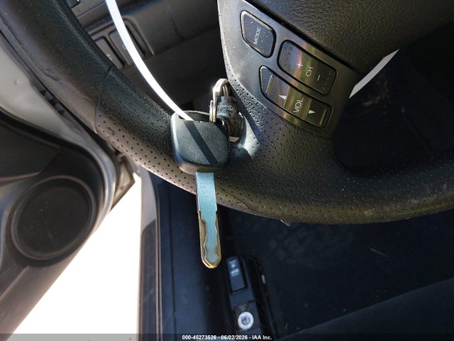 45273526 :رقم المزاد ، 1HGCM82266A011281 vin ، 2006 Honda Accord 3.0 Lx مزاد بيع