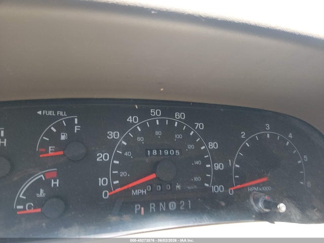 2000 Ford F-250 Lariat/xl/xlt მანქანა იყიდება აუქციონზე, vin: 1FTNW21SXYED29786, აუქციონის ნომერი: 45273576