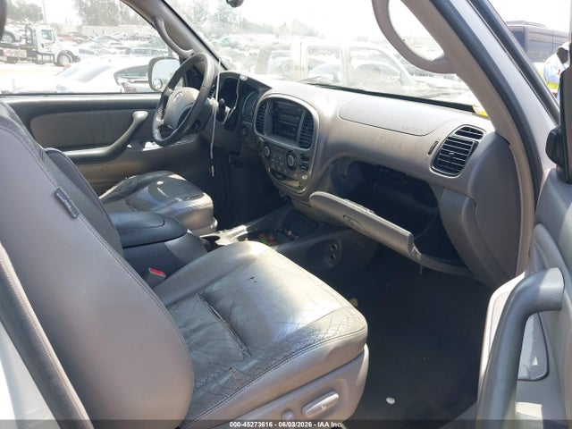 45273616 :رقم المزاد ، 5TDZT38A25S259493 vin ، 2005 Toyota Sequoia Limited V8 مزاد بيع