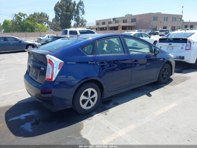 Продаж на аукціоні авто 2014 Toyota Prius Two, vin: JTDKN3DU8E1741846, номер лоту: 45273617