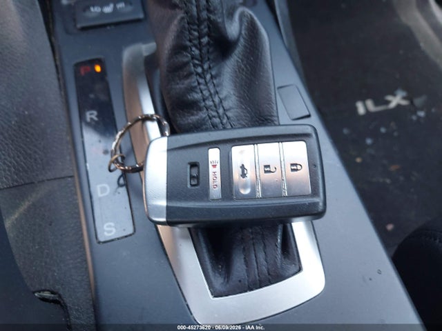 Продажа на аукционе авто 2017 Acura Ilx Acurawatch Plus Package, vin: 19UDE2F37HA011472, номер лота: 45273620