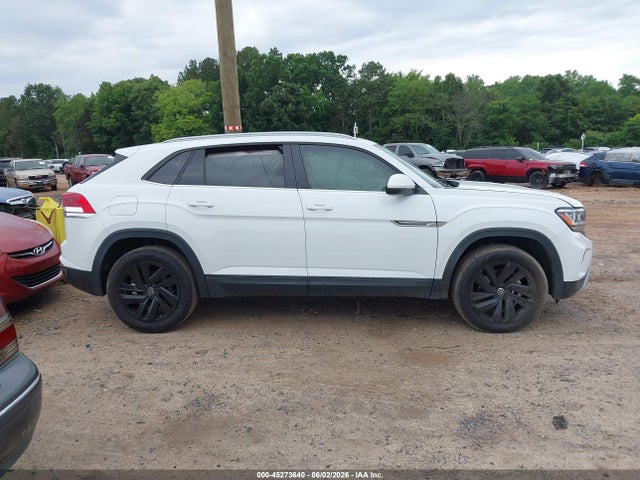 45273640 :رقم المزاد ، 1V2WE2CA5NC212702 vin ، 2022 Volkswagen Atlas Cross Sport 3.6l V6 Se W/technology مزاد بيع