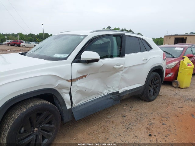 45273640 :رقم المزاد ، 1V2WE2CA5NC212702 vin ، 2022 Volkswagen Atlas Cross Sport 3.6l V6 Se W/technology مزاد بيع