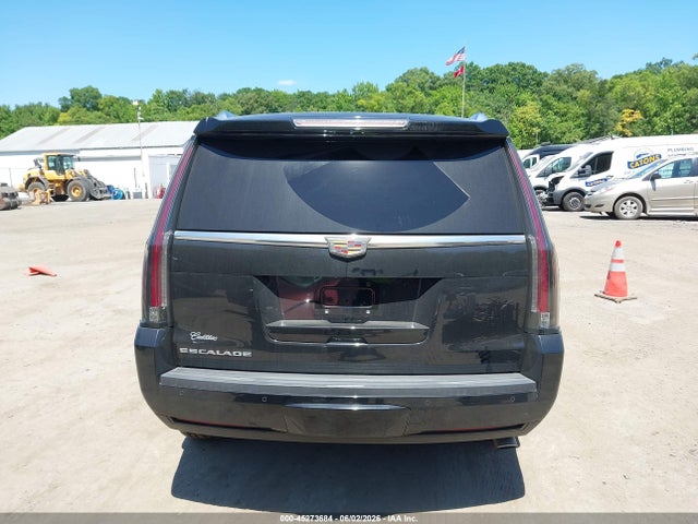 Продажа на аукционе авто 2016 Cadillac Escalade Platinum, vin: 1GYS4DKJ0GR302270, номер лота: 45273684
