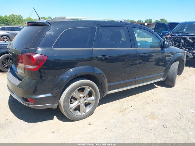 45273696 :رقم المزاد ، 3C4PDCGB2GT167002 vin ، 2016 Dodge Journey Crossroad Plus مزاد بيع