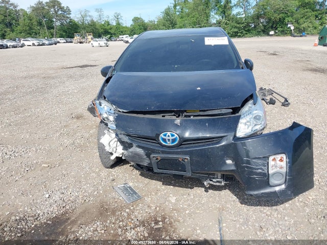 45273698 :رقم المزاد ، JTDKN3DU3A0108588 vin ، 2010 Toyota Prius Iii مزاد بيع