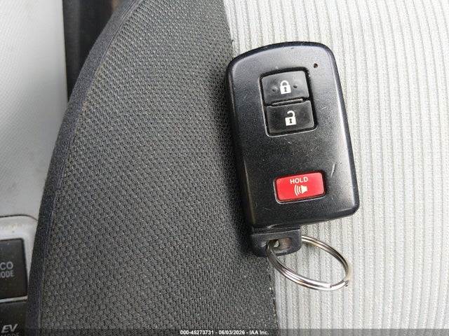 Продажа на аукционе авто 2013 Toyota Prius C Three, vin: JTDKDTB36D1551748, номер лота: 45273731