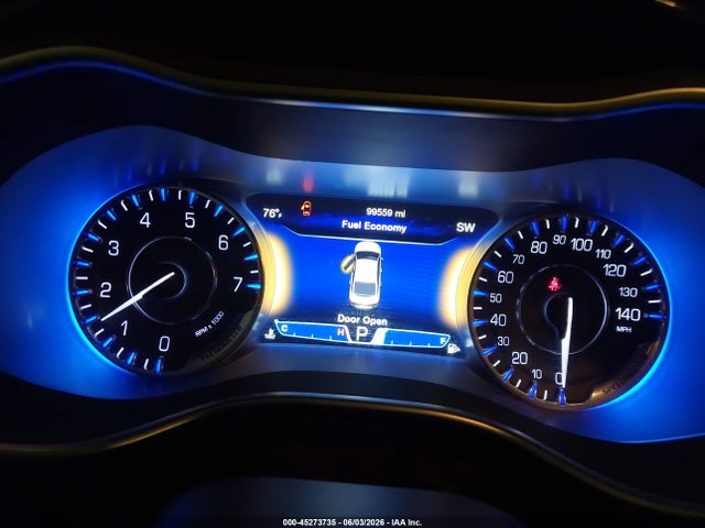 Продаж на аукціоні авто 2015 Chrysler 200 C, vin: 1C3CCCEG9FN592994, номер лоту: 45273735