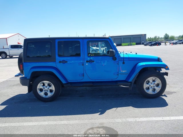 1C4BJWEG3FL555708 Jeep Wrangler Unlimited Sahara