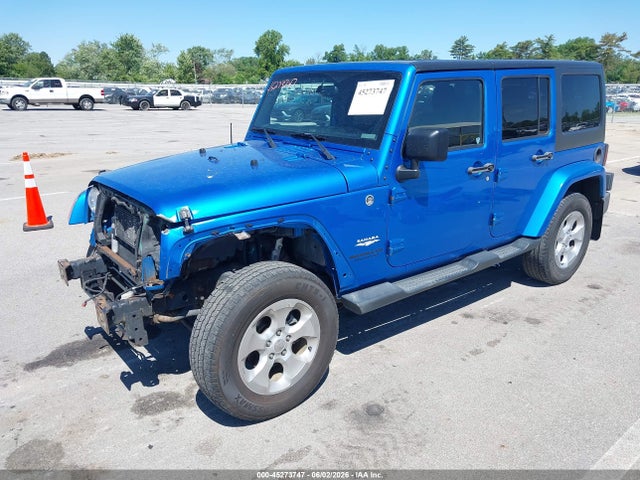 1C4BJWEG3FL555708 Jeep Wrangler Unlimited Sahara
