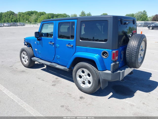 1C4BJWEG3FL555708 Jeep Wrangler Unlimited Sahara
