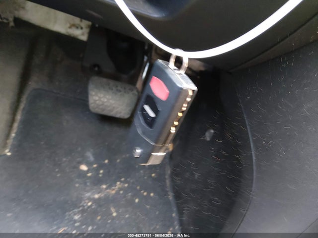 45273791 :رقم المزاد ، JM1DE1HZXB0128342 vin ، 2011 Mazda Mazda2 Sport مزاد بيع