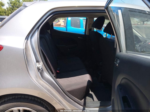 45273791 :رقم المزاد ، JM1DE1HZXB0128342 vin ، 2011 Mazda Mazda2 Sport مزاد بيع