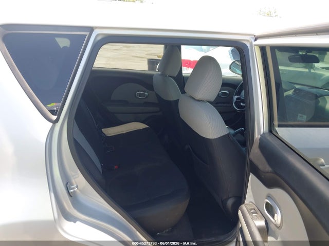 KIA Soul 2014 KNDJN2A24E7702211 Image 8