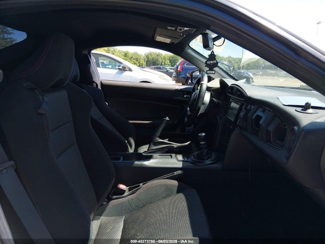 45273798 :رقم المزاد ، JF1ZCAB17J9602777 vin ، 2018 Subaru Brz Premium مزاد بيع