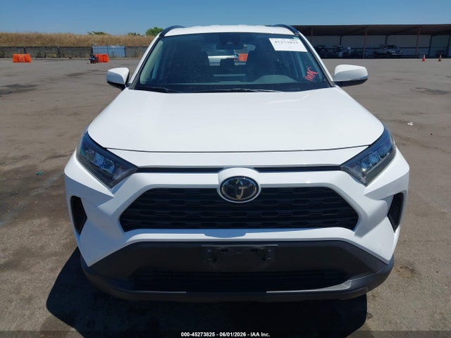 Toyota RAV4 LE 2020 2T3K1RFV9LW079908 Image 13