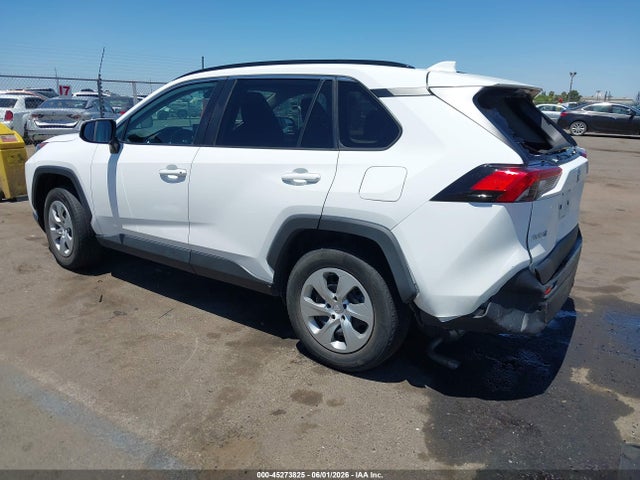 Toyota RAV4 LE 2020 2T3K1RFV9LW079908 Image 3