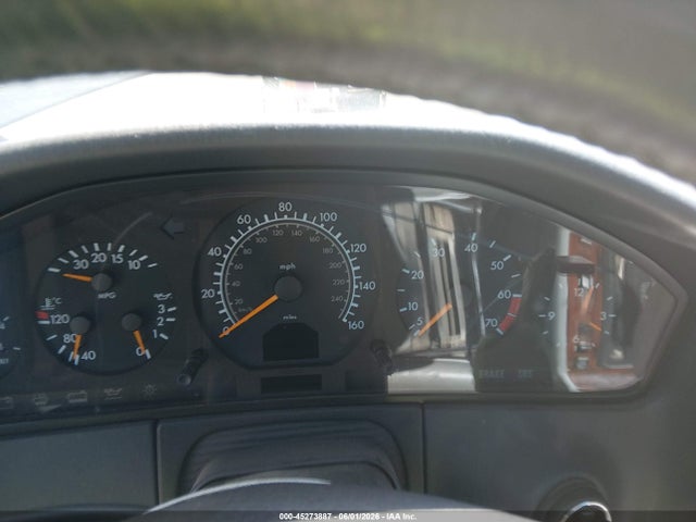 1998 Mercedes-benz S 500 მანქანა იყიდება აუქციონზე, vin: WDBGA51G1WA390564, აუქციონის ნომერი: 45273887