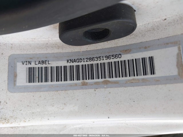 2003 Kia Optima Lx V6/se V6 მანქანა იყიდება აუქციონზე, vin: KNAGD128635196560, აუქციონის ნომერი: 45273905