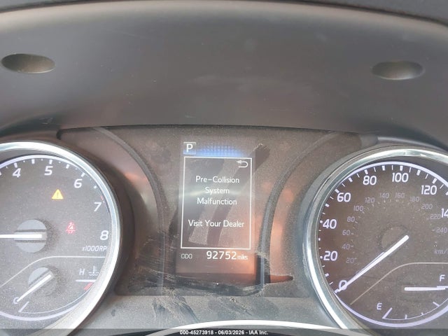 45273918 :رقم المزاد ، 4T1B11HK6KU729967 vin ، 2019 Toyota Camry Le مزاد بيع