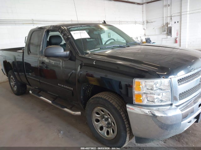 Продажа на аукционе авто 2012 Chevrolet Silverado 1500 Ls, vin: 1GCRKREAXCZ217045, номер лота: 45273922