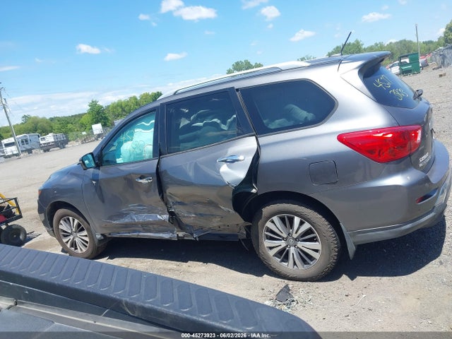 45273923 :رقم المزاد ، 5N1DR2MM5HC619120 vin ، 2017 Nissan Pathfinder Sl مزاد بيع