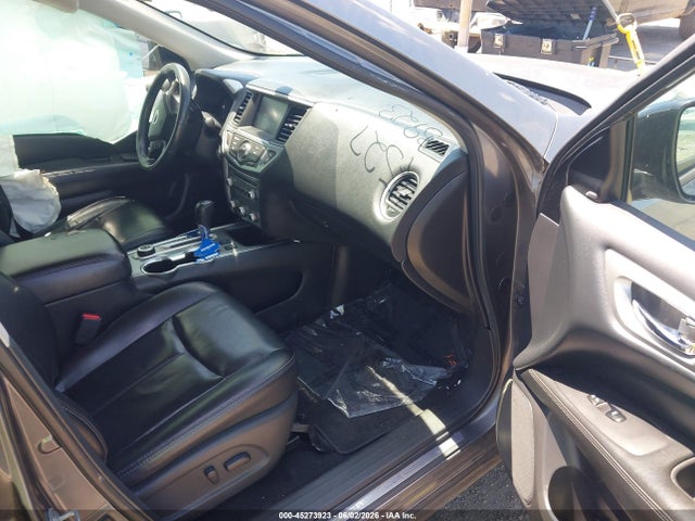 45273923 :رقم المزاد ، 5N1DR2MM5HC619120 vin ، 2017 Nissan Pathfinder Sl مزاد بيع