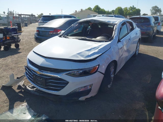 1G1ZD5ST3NF129475 Chevrolet Malibu Fwd Lt