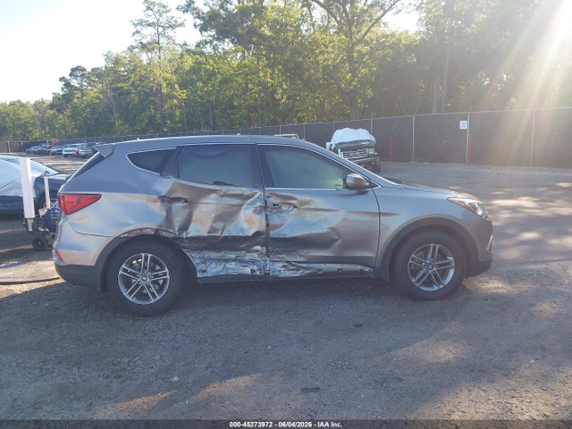 Продажа на аукционе авто 2018 Hyundai Santa Fe Sport 2.4l, vin: 5NMZT3LB9JH094300, номер лота: 45273972